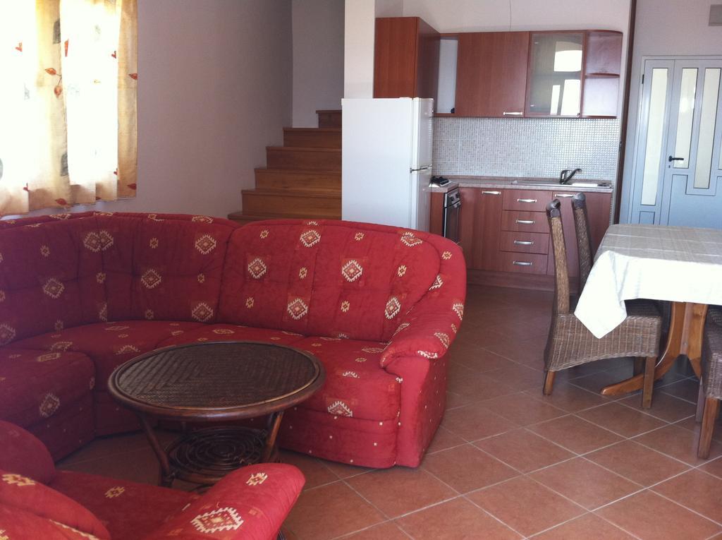Apartments Vile Holiday Živogošće Esterno foto