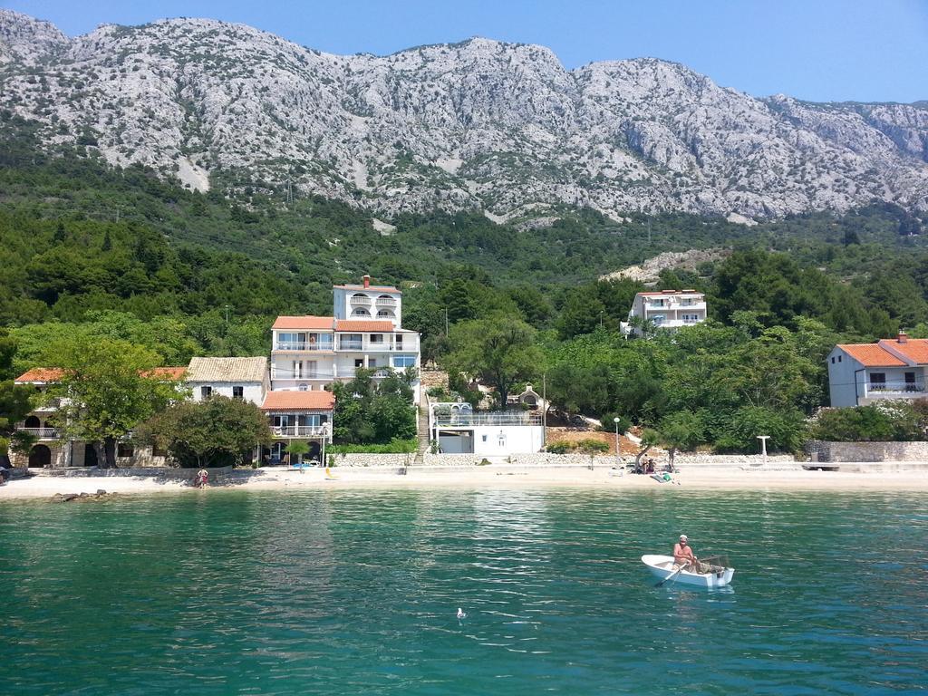 Apartments Vile Holiday Živogošće Esterno foto
