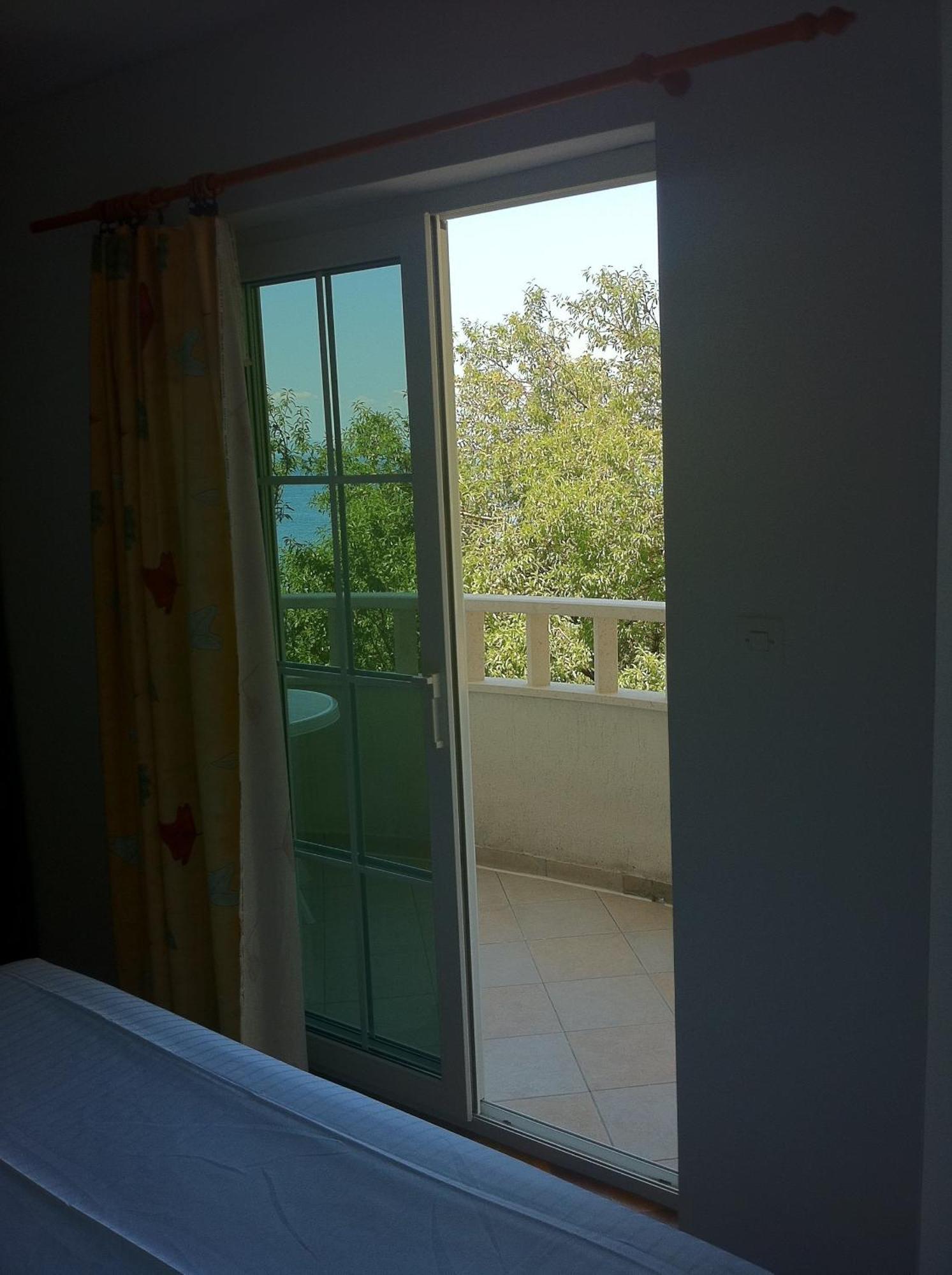 Apartments Vile Holiday Živogošće Esterno foto