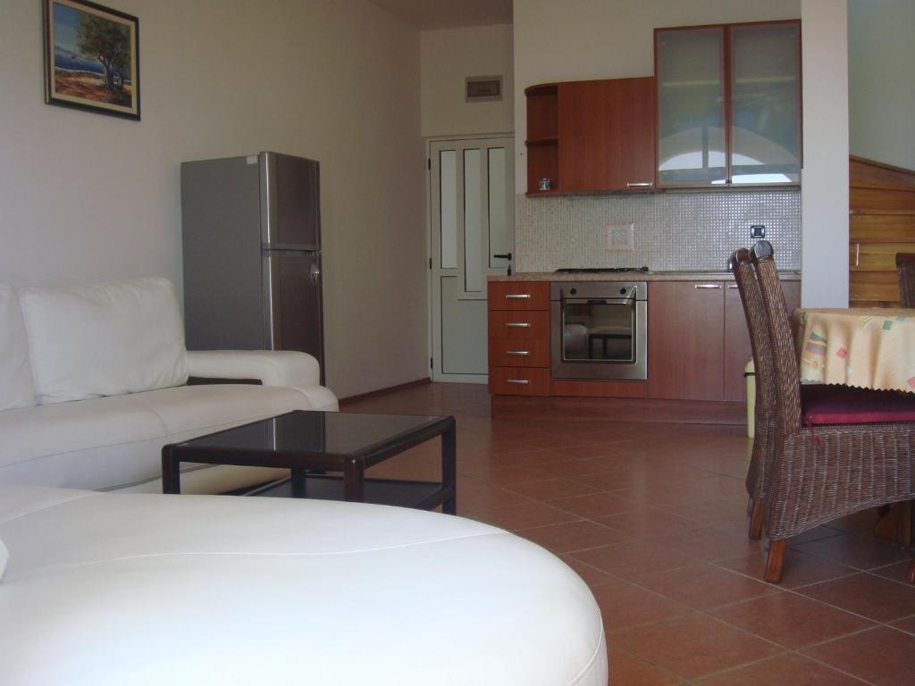 Apartments Vile Holiday Živogošće Esterno foto